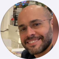 Dr. Luiz Eduardo Lucas